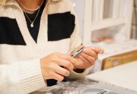 Salty Dreamers: Meeresschmuck-Workshops für deinen JGA in Kiel