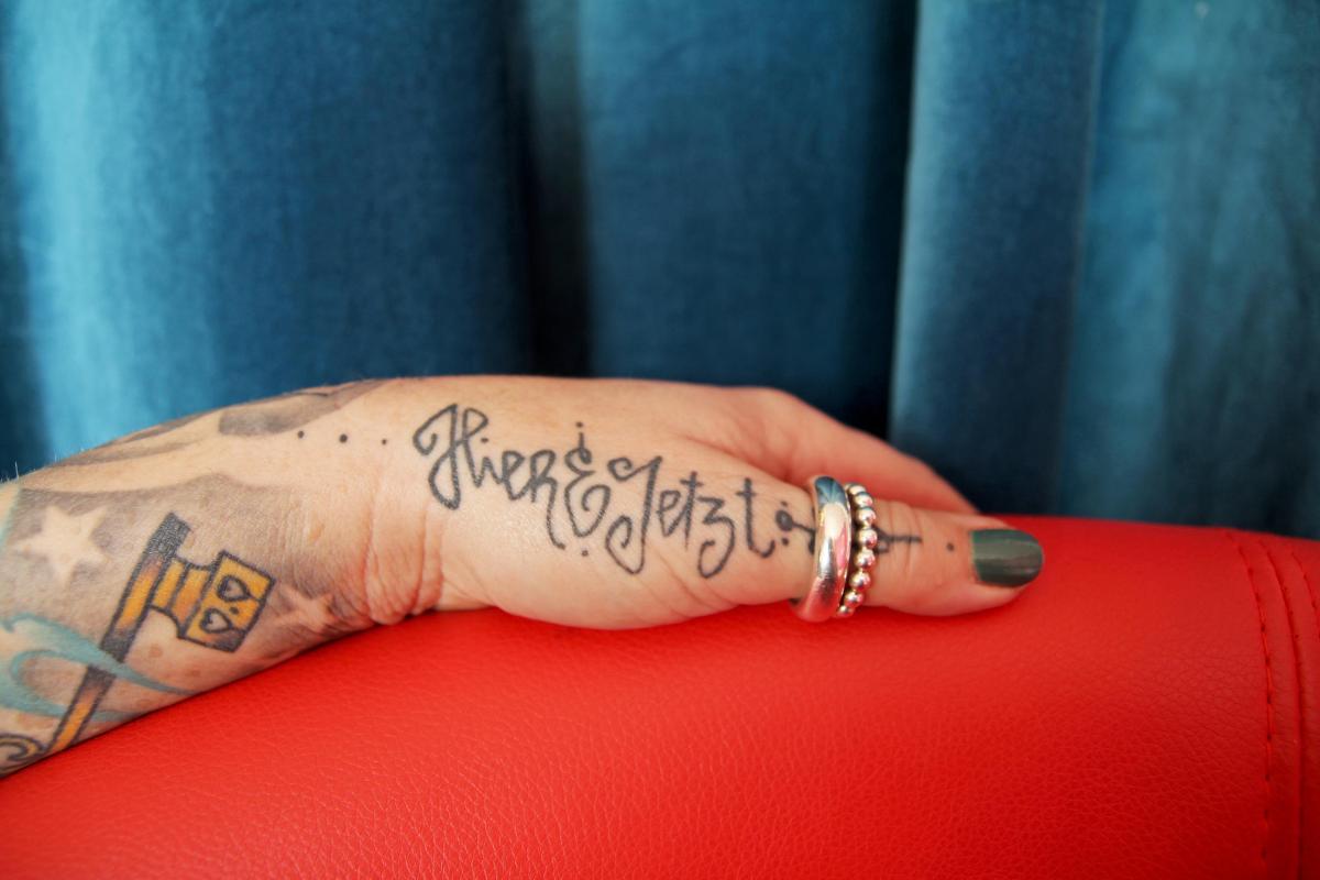 Get Lebe im hier und jetzt For Free