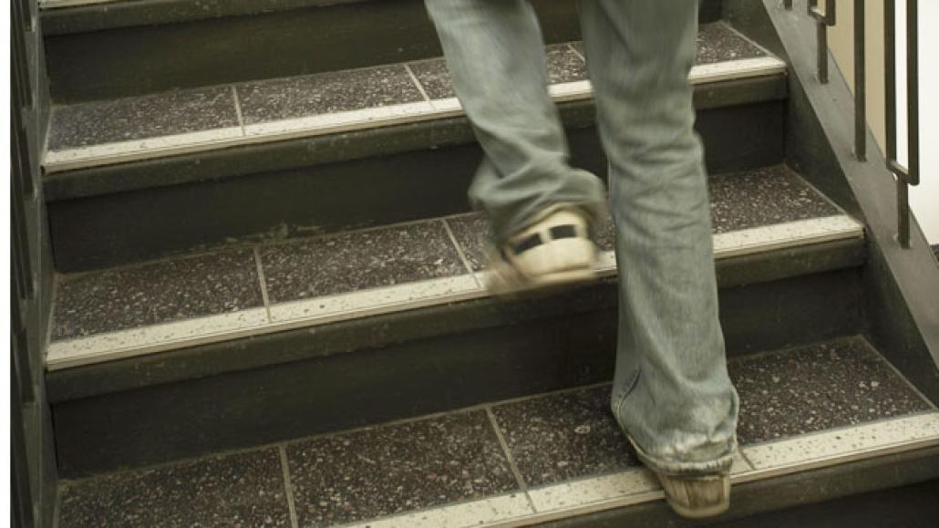 Qualmende Socken beim Hochhauslauf
