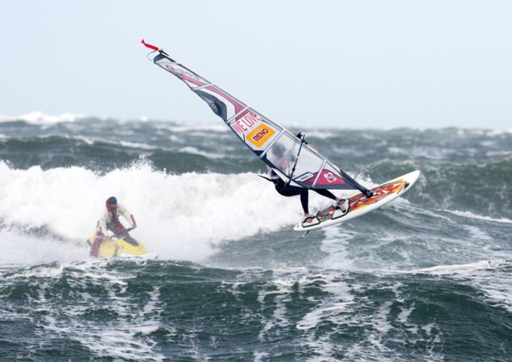 Kieler bei Windsurf-Weltmeisterschaft am Start