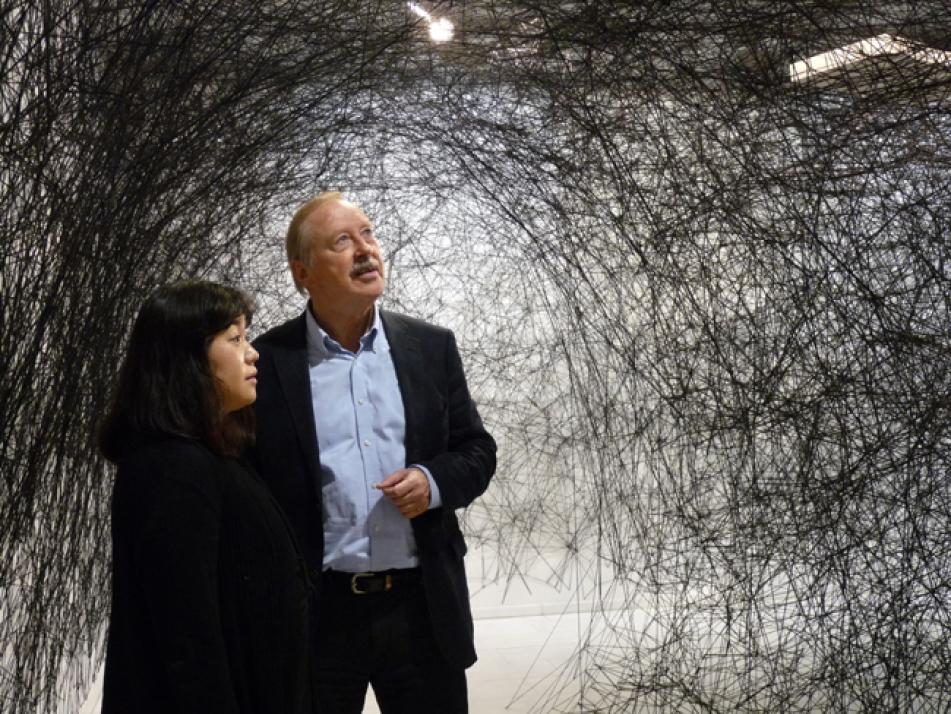 Künstlerin Chiharu Shiota im Gespräch über ihre Installation