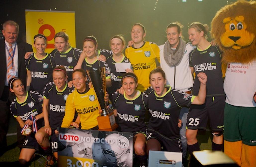 Sieger des 5. Nordcups: der FCR Duisburg                                    Foto: Ole Sindt