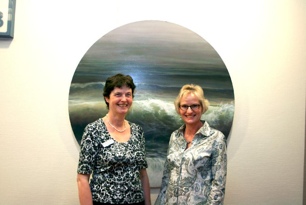 Die Kuratorinnen Gabriele Bremer und Dr. Dörte Beier
