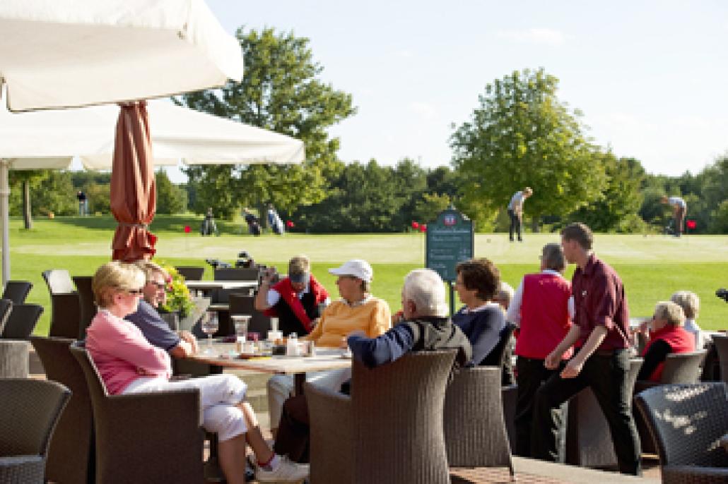 Ein Besuch auf dem Golfplatz