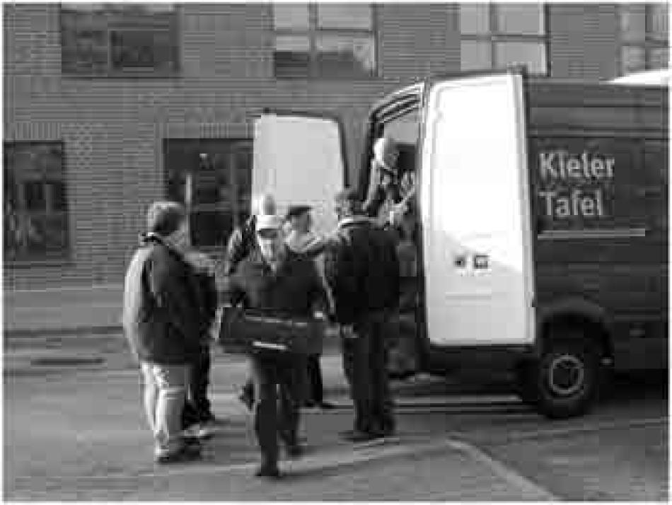 Ausstellung: Einblick in den Alltag der „Kieler Tafel”