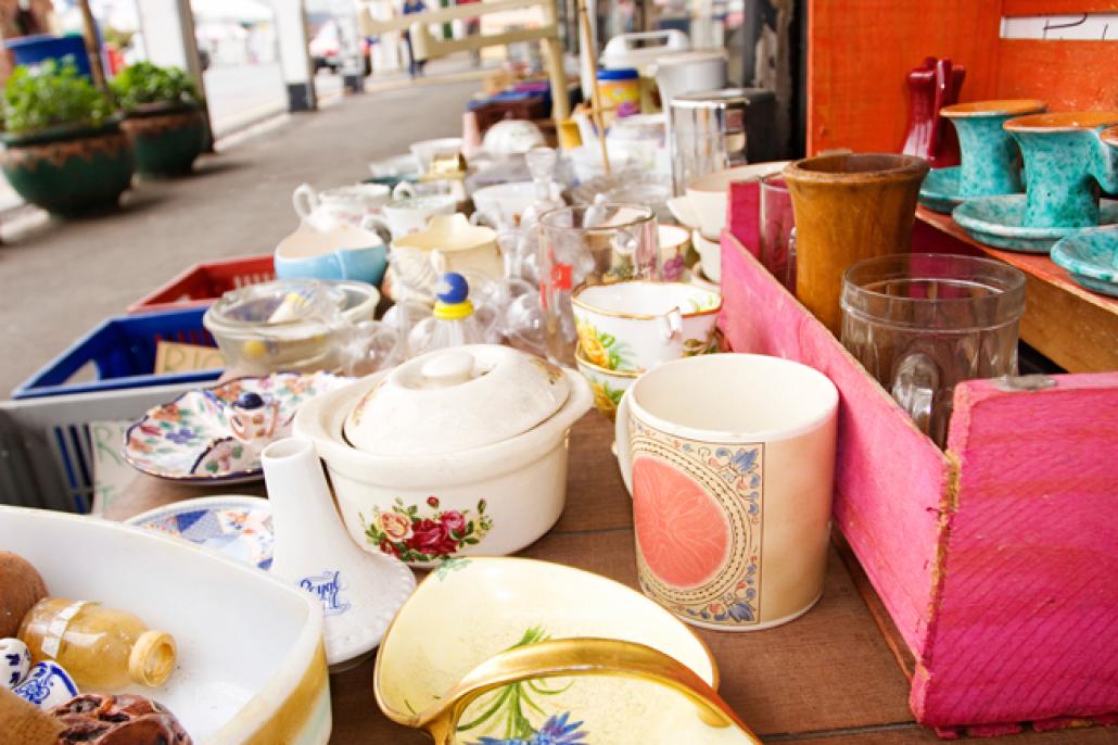 Wundschöne Einzelstücke beim Kehrausmarkt in der Holtenauer