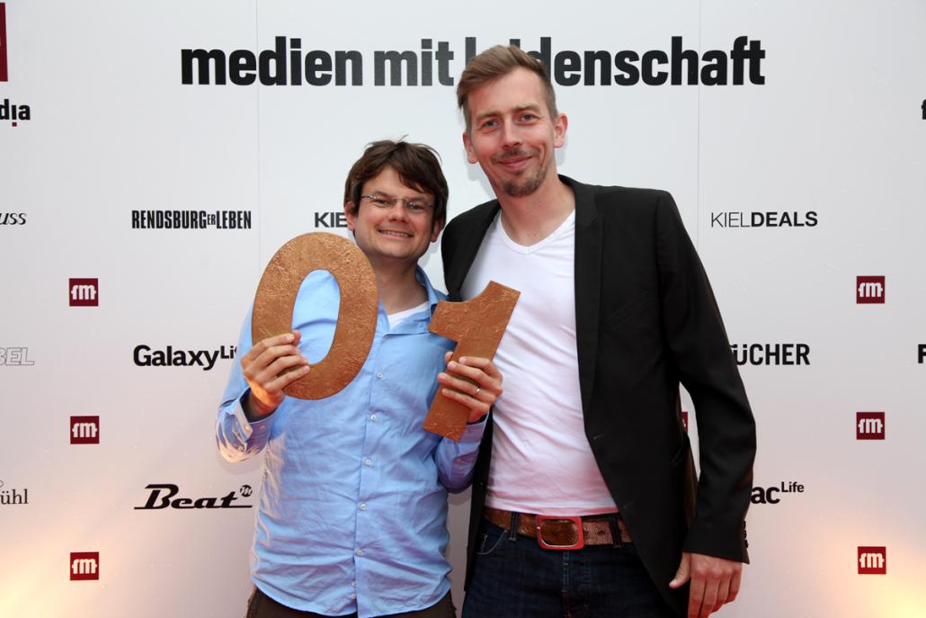 falkemedia-Mitarbeiter Olaf Ernst und KIELerLEBEN-Mediaberater Patrik Borger