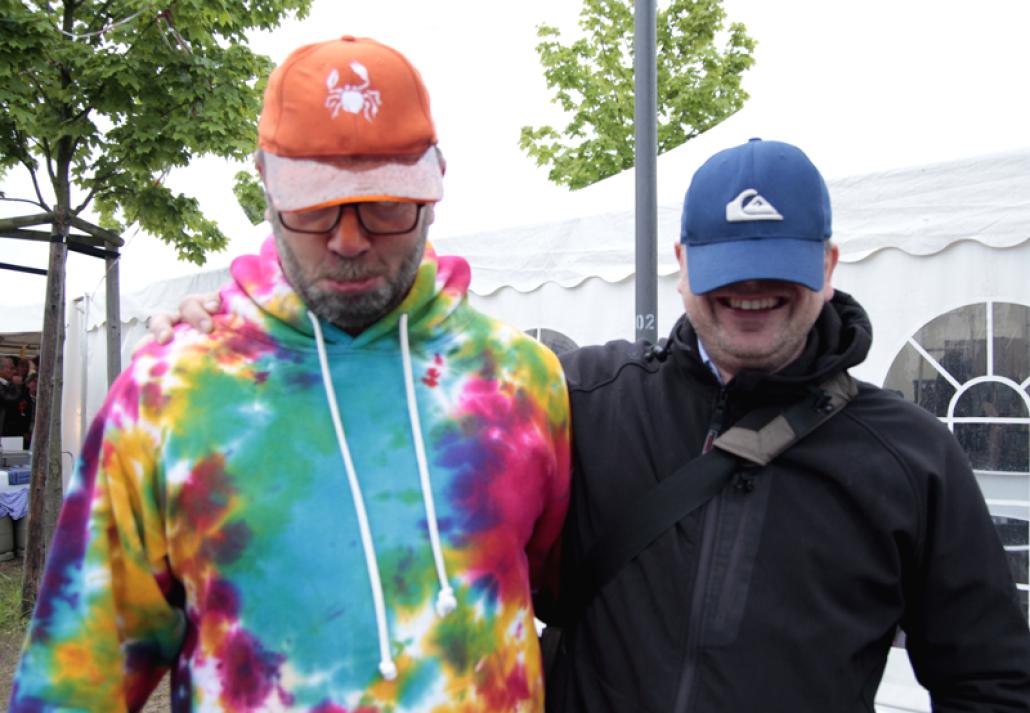 Christian Mixdorf von coop mit Begleitung (v. li.)