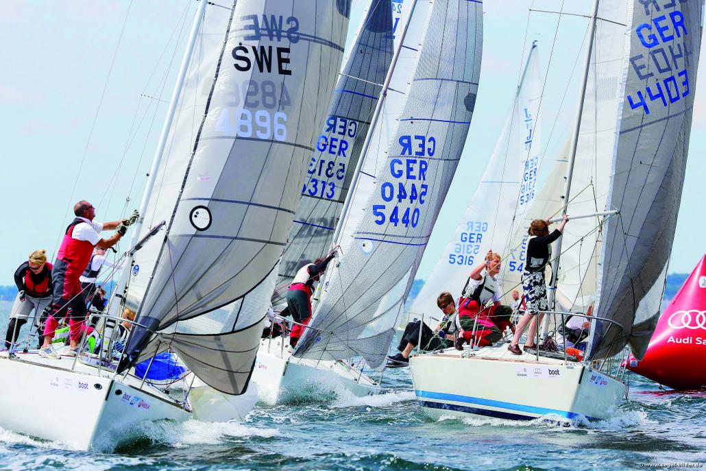 Spannende Regatten finden während der Kieler Woche in Schilksee statt