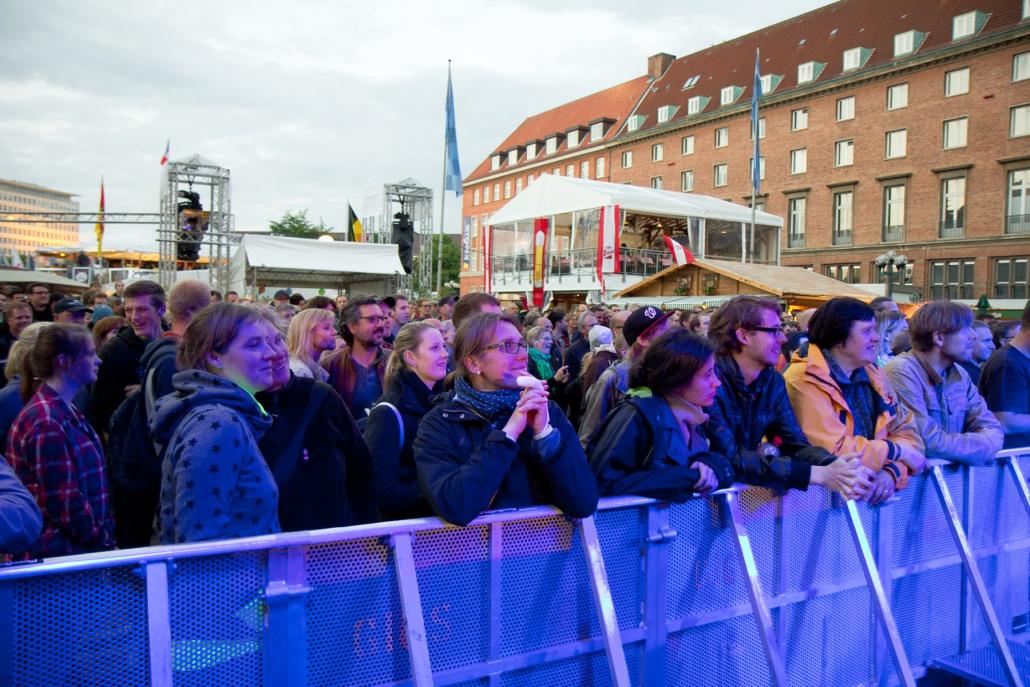 Sänger Flo Mega über Burnout + Konzertfotos
