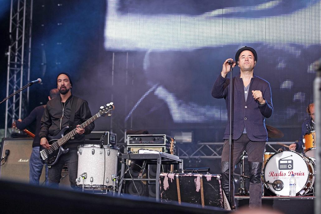Konzertfotos: So war das Konzert mit Jan Josef Liefers