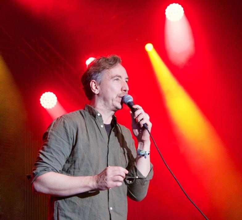 Konzertfotos: So war das Konzert mit Olli Schulz