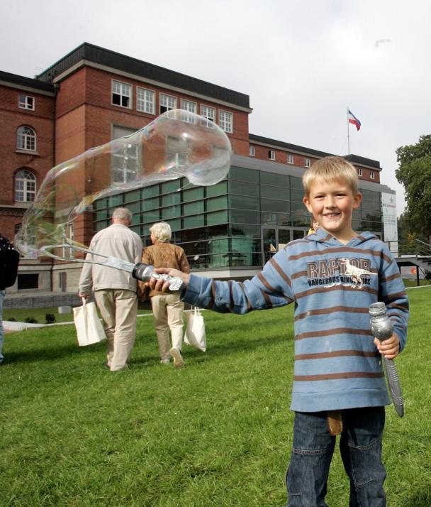 Das bunte Rahmenprogramm ist für Kinder und Erwachsene spannend