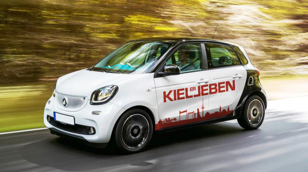 Jetzt sichern: Bis zum 31. August erhalten Sie den smart Fortwo in der Edition KIELerLEBEN mit einer Top-Ausstattung schon ab 96 Euro** ohne Anzahlung, den smart Forfour für 106 Euro** ohne Anzahlung