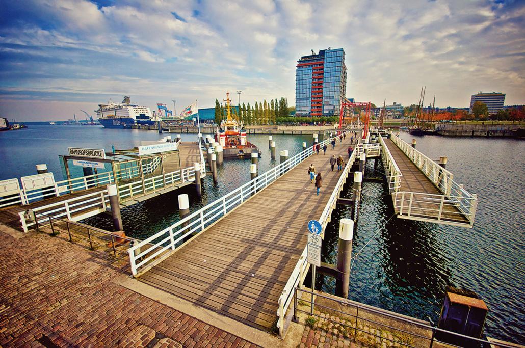 Der Standort von Perry & Knorr in Kiel am Germaniahafen direkt an der Förde