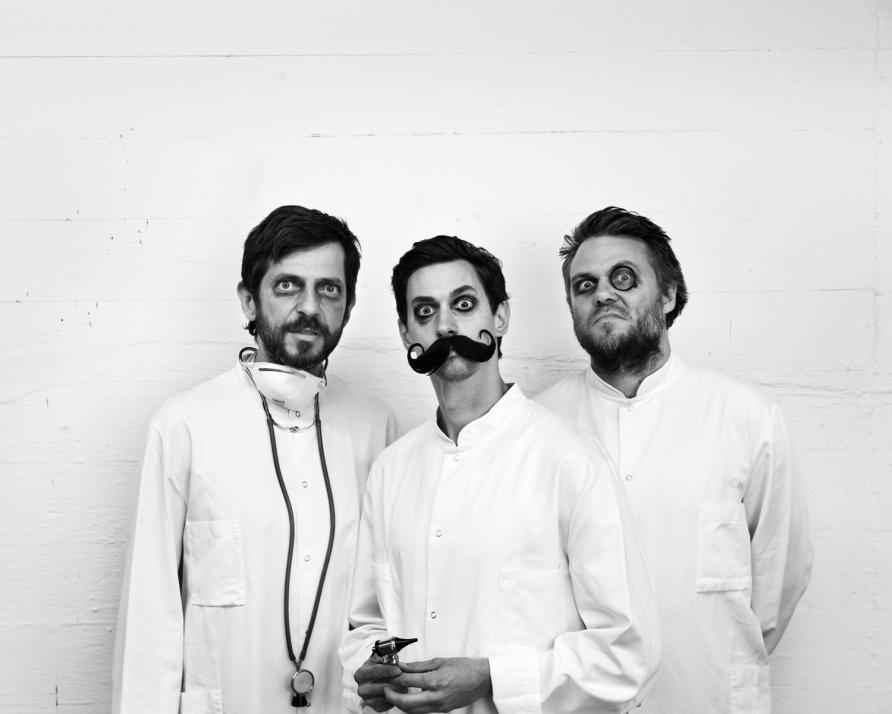 Am 3. Dezember sorgt das Hammond-Gitarren-Schalgzeug-Trio Ibrahim Electric für ausgefallenen Konzertspaß im Kieler KulturForum 