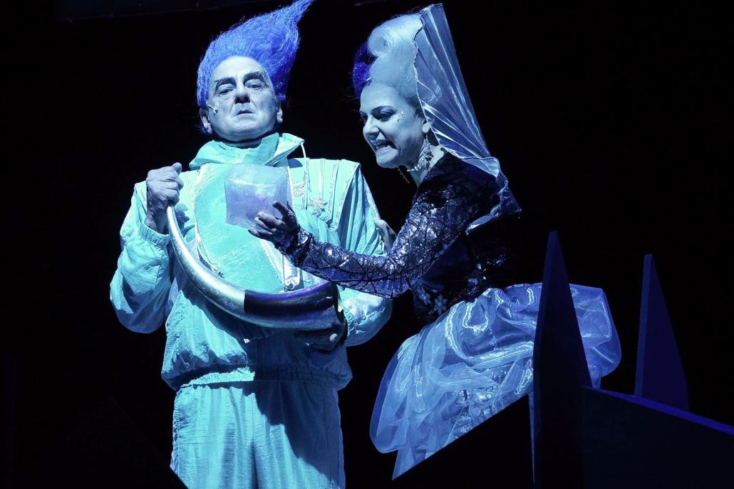 Das Theater Kiel verzaubert mit  „Die Schneekönigin“