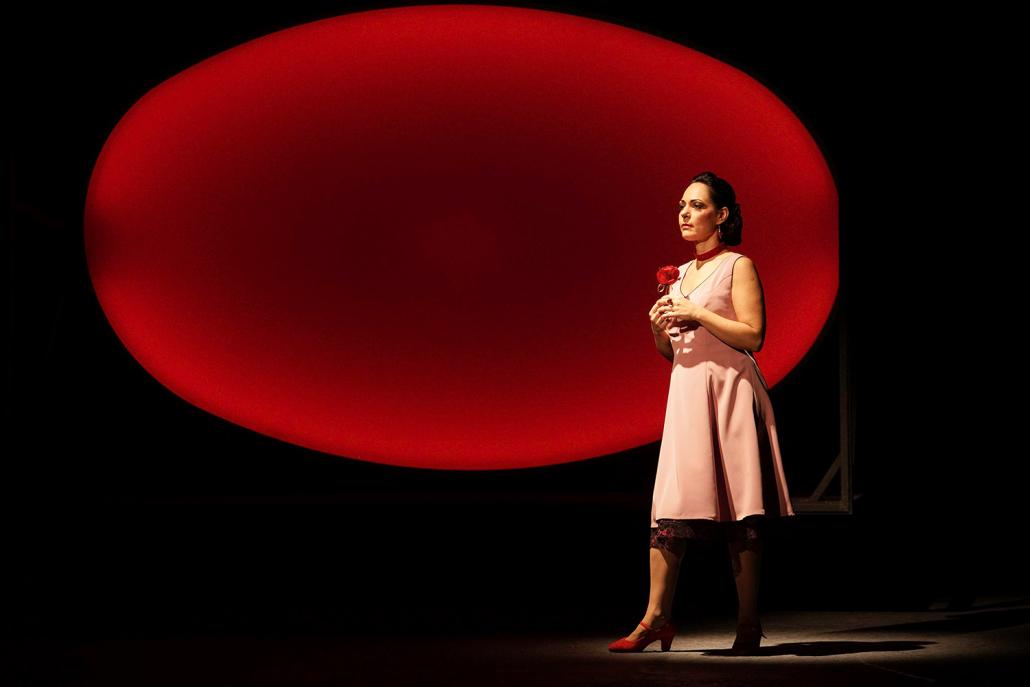 „Carmen“ wird (hier) gespielt von Cristina Melis 