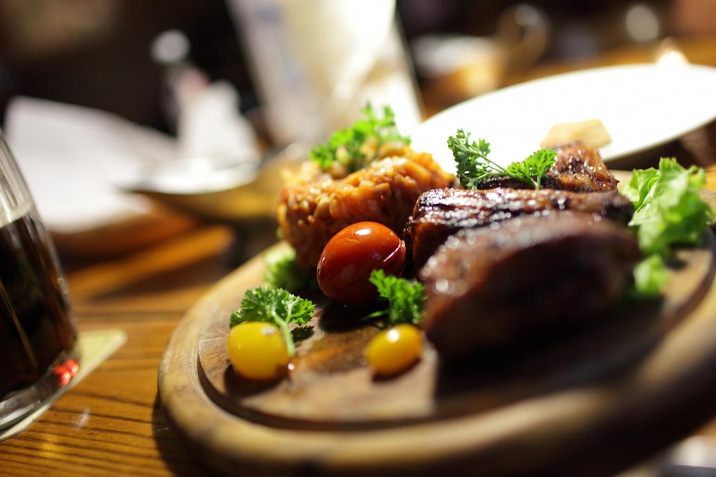Gleich zehn Restaurants aus Kiel bekommen eine Spitzenbewertung der sieben großen bundesweiten Restaurantführer