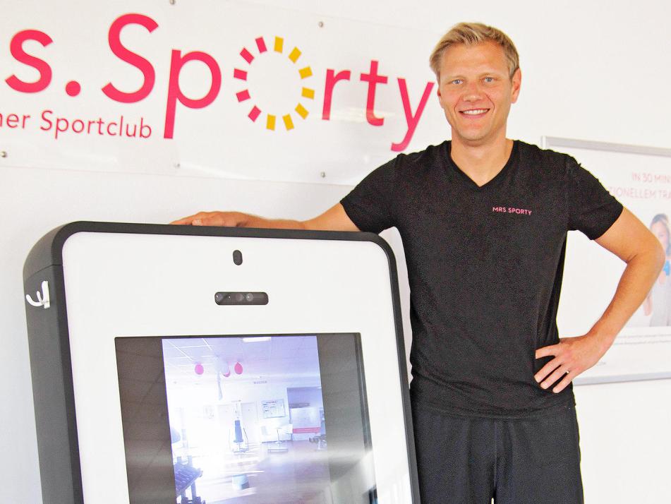 Clubleiter Oliver Fahrentholz setzt in Kiel Wik in Zukunft den Pixformance Smart Trainer ein