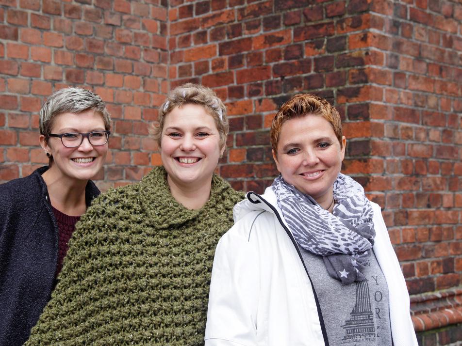 Bettina Schwank, Angeline Homburg und Nina Hübner (v. li.) von den Kieler BrustkrebsSprotten