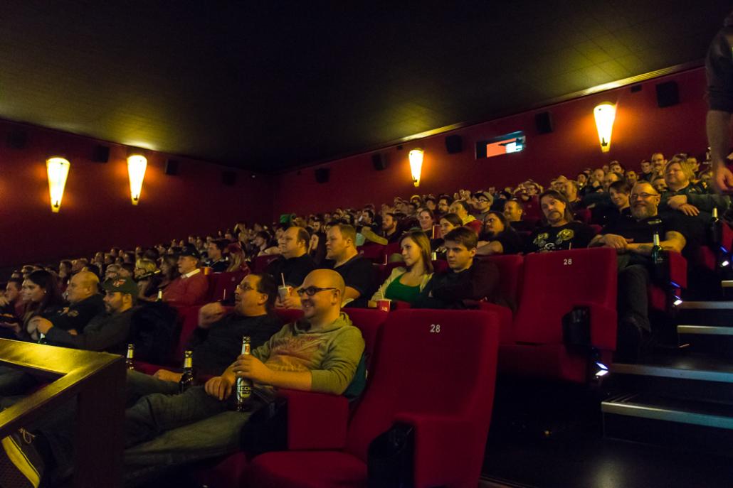 In gemütlicher Kinoatmosphäre kann man im Cinemaxx den Super Bowl verfolgen