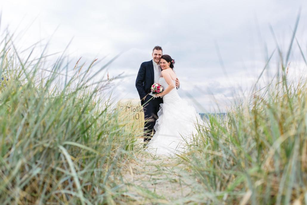 Carina Sefcik-Bahr und Daniel Bahr haben am 11.09.2015 am Strand von Sierksdorf geheiratet