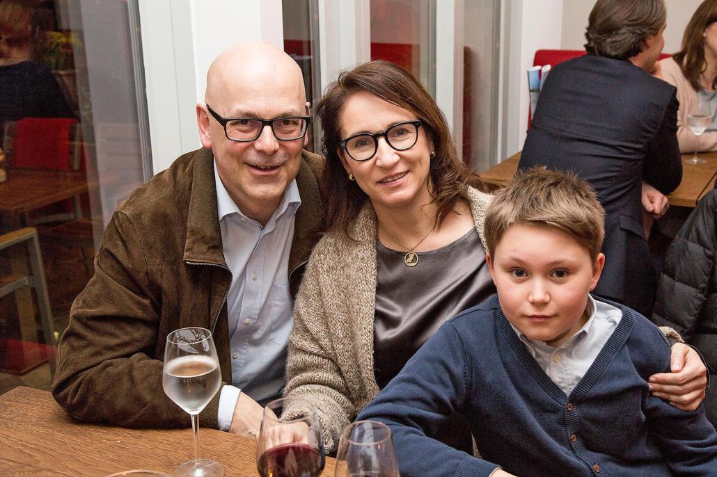 Thorsten Albig und Familie: „Wir freuen uns darauf, hier unseren Gästen Kiels Küche und maritimen Charakter vorzustellen!“