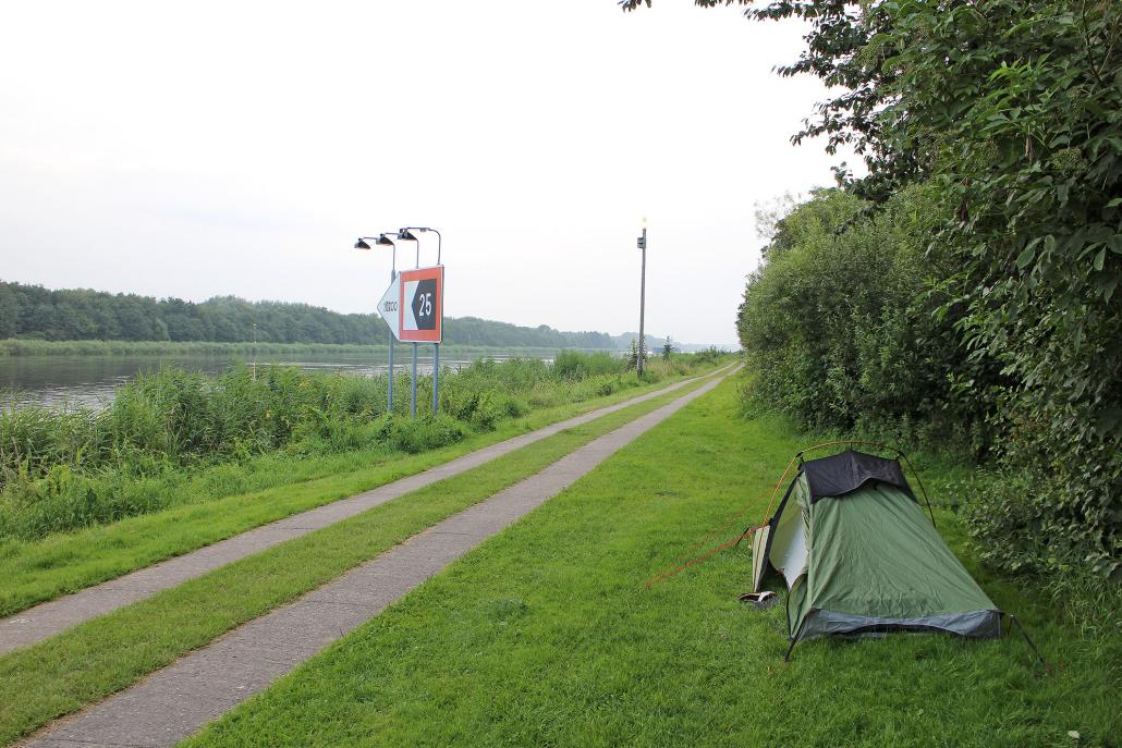 Camping am Nord-Ostsee-Kanal