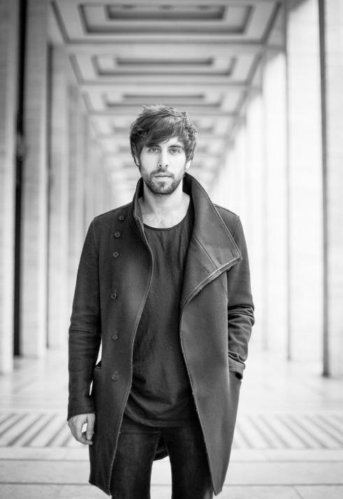 Max Giesinger tritt am 16. Juni auf der NDR-Bühne auf