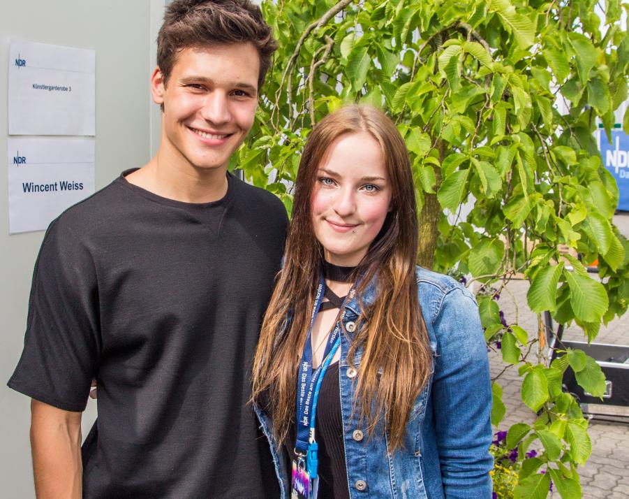 KIELerLEBEN-Redakteurin Kim Hase traf Sänger Wincent Weiss vor seinem Auftritt auf der Kieler Woche