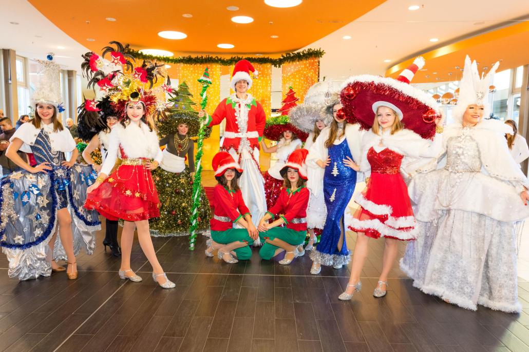 Die beliebte „White Christmas Parade“ verbreitet schon Anfang Dezember festliche Stimmung