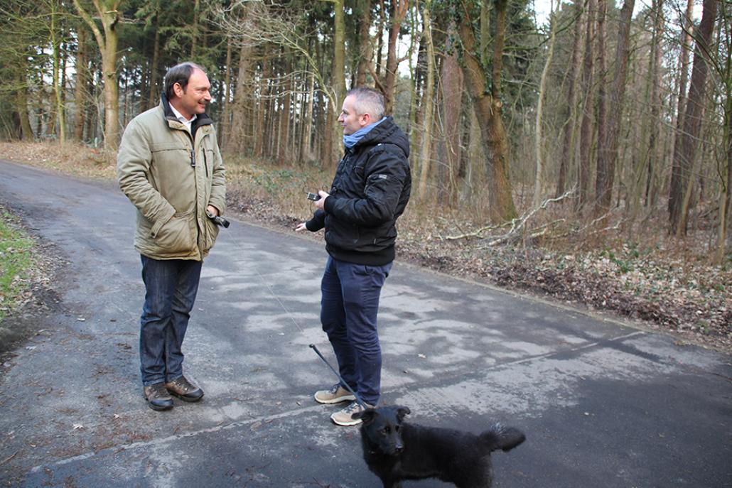 Rendsburgs Bürgermeister Pierre Gilgenast (li.) im Gespräch mit Markus Till