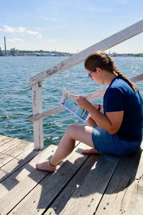 Auch Redakteurin Mirjam warf gleich einen Blick in das neue Heft