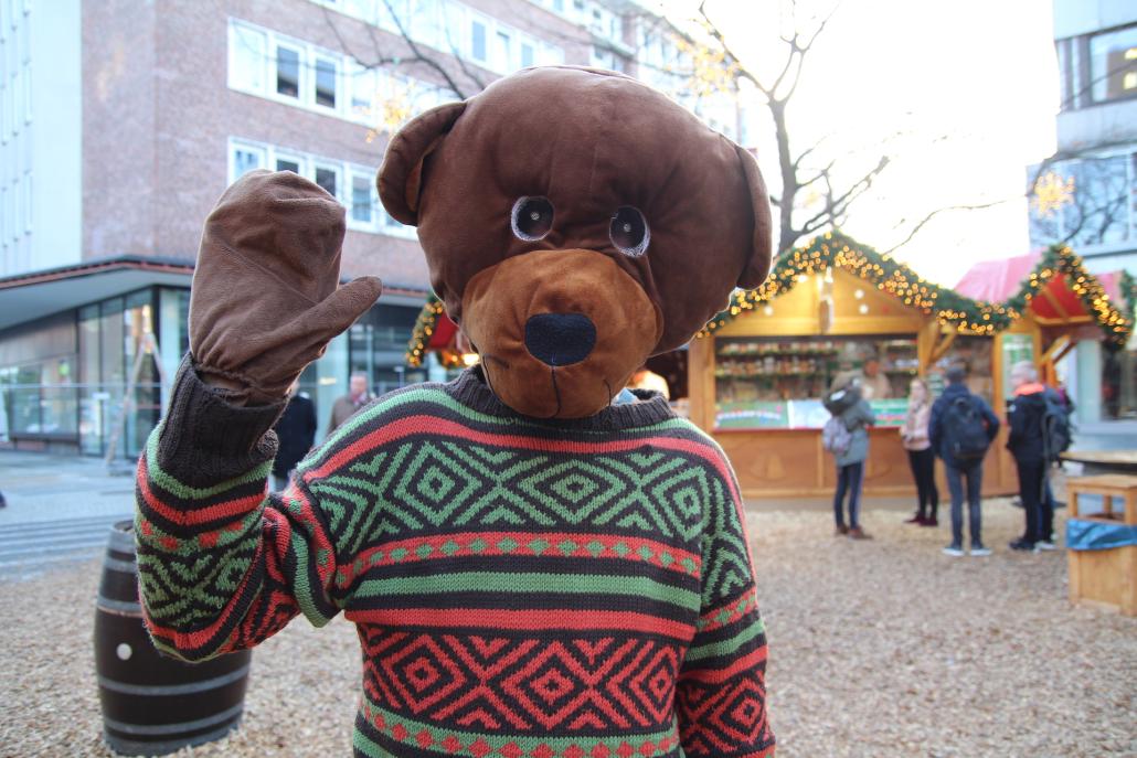 Teddy (aus dem Teddybärkrankenhaus Kiel): Ich nehme mir vor viel Honig zu essen und wenig Bienenstiche zu bekommen.