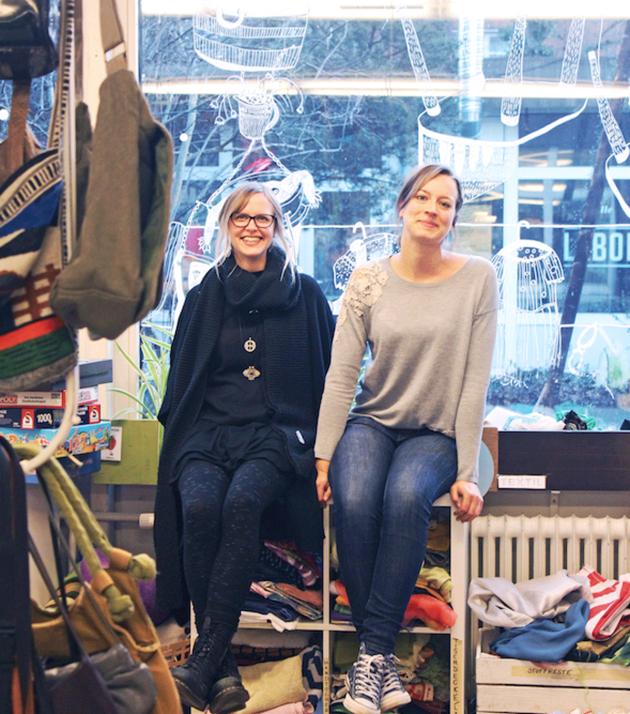 Nina und Sarah schaffen ein Gemeinschaftsgefühl