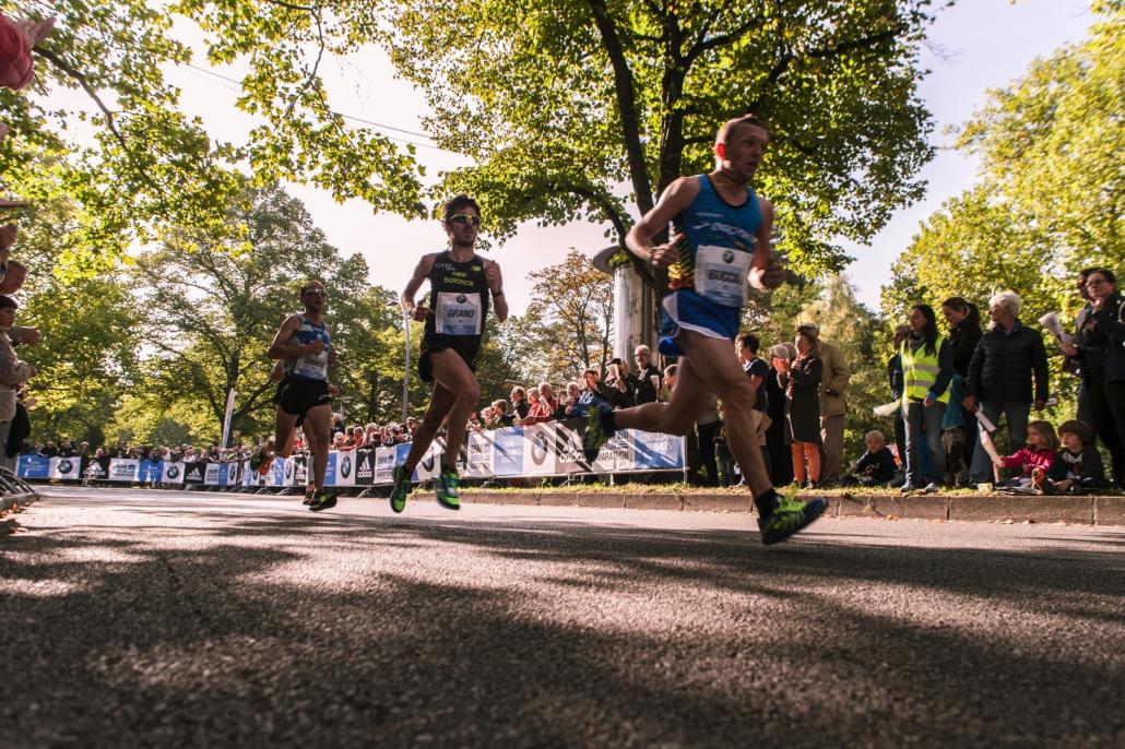 Straßenlauf durch Holtenau