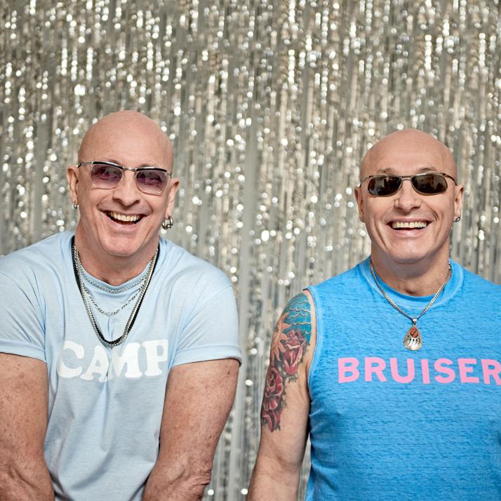 Right Said Fred sorgen mit ihren weltweit bekannten Klassikern für gute Stimmung