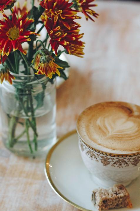 Im Café Isa verarbeiten wir die gewonnenen Eindrücke unseres Ausfluges bei einem Cappuccino

