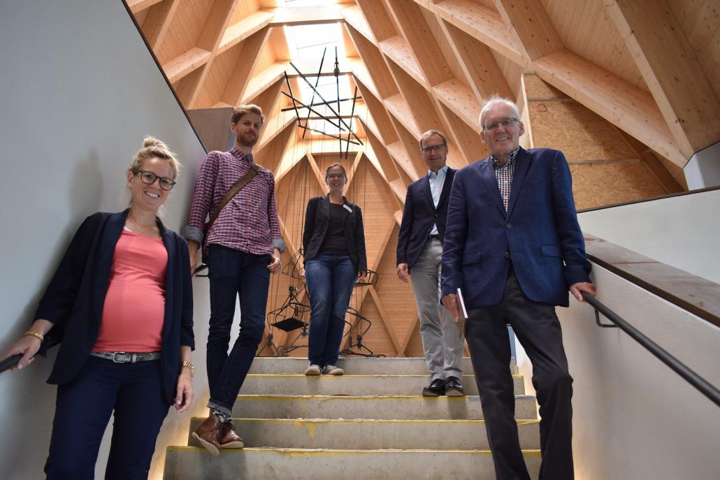 Sie bringen den Museumsneubau voran (v.li.): Birte Carstens-Hennings (AktivRegion Mittelholstein), Moritz Pelte (visuellverstehen), Dr. Babette Tewes (Stiftung Landesmuseen), Guido Wendt (Stiftung Landesmuseen), Jürgen Barth (AktivRegion Mittelholstein)