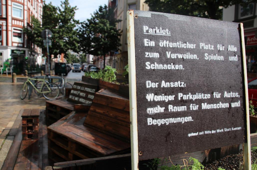 Am 1. Kieler Parklet Tages wirbt Kiel-Gaarden für mehr autofreie Bereiche in dem Stadtteil.