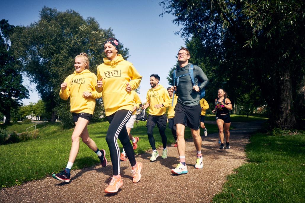 Beim gemeinsamen Start ins Laufwochenende war die Motivation bei allen riesig