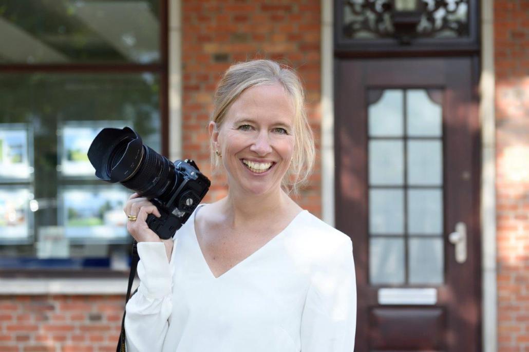 Julia Petersen wendet bei Ihren Bildern eine besondere Belichtungstechnik an.