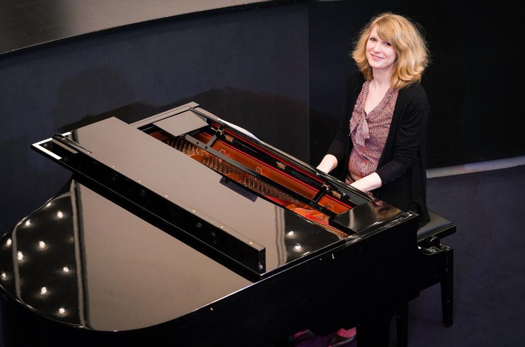 Sarah Risch ist Musikerin im Philharmonischen Orchester Kiel