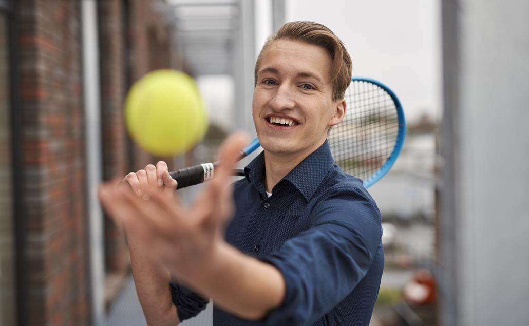 Mit Tennis findet Fabian Walter den idealen Ausgleich neben seinem Job.