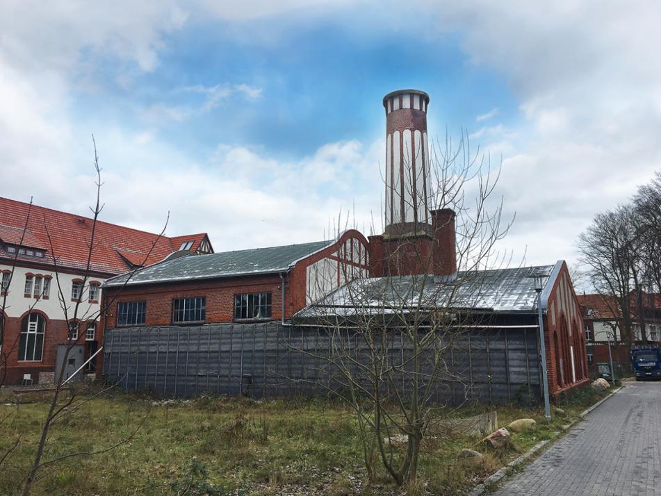 Im Kesselhaus des Anscharparks entsteht eine neue gastronomische Fläche, ergänzt durch frei belegbare Konferenz- und Kreativräume.

