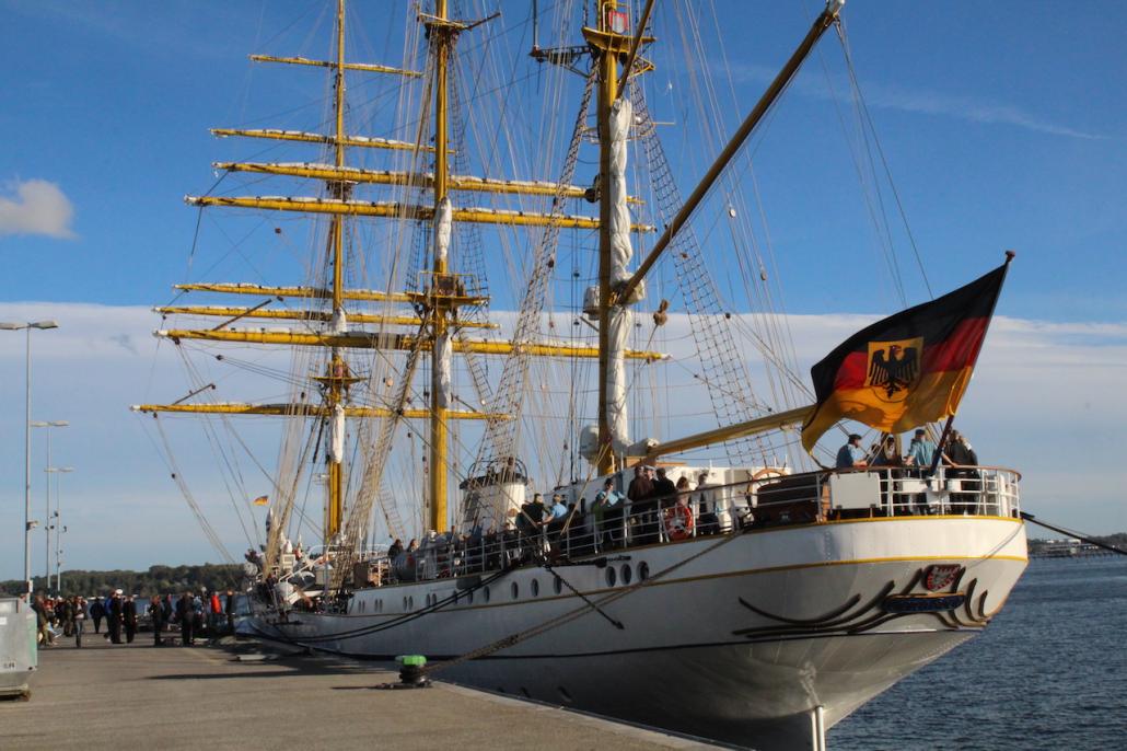 Gorch Fock zurück im Kieler Heimathafen