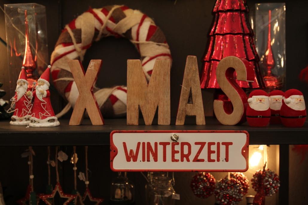 In einem ersten Teil stellen wir euch eine Reihe von Geschenkideen zusammen, mit ihr euren Lieben eine Freude machen könnt.