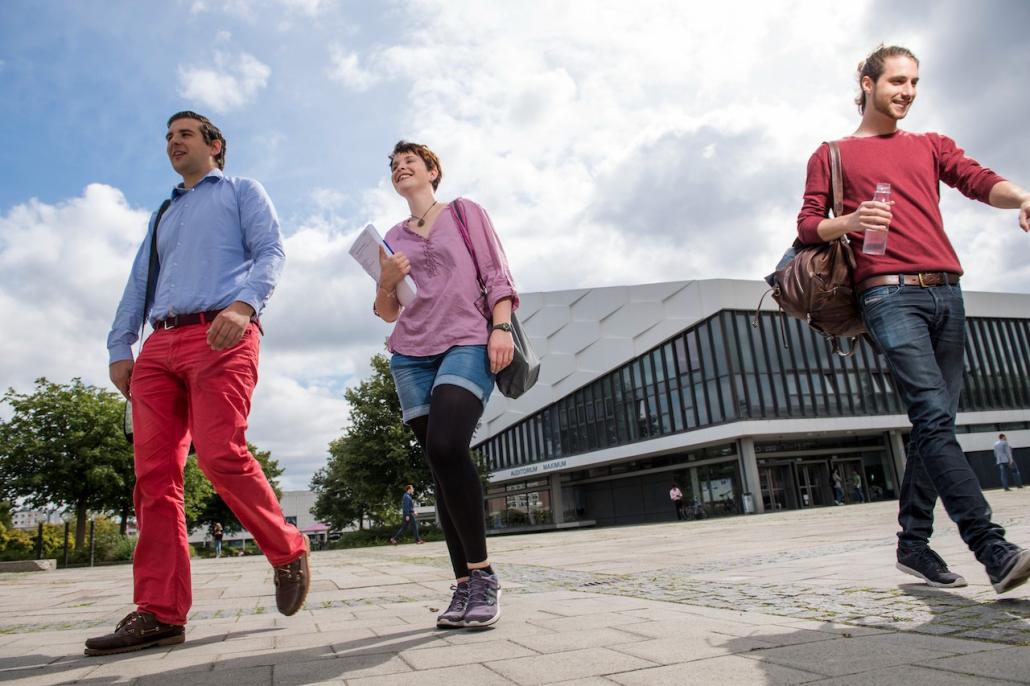 Bei den Studien-Info-Tagen gibt es (digitale) Campus-Luft zu schnuppern