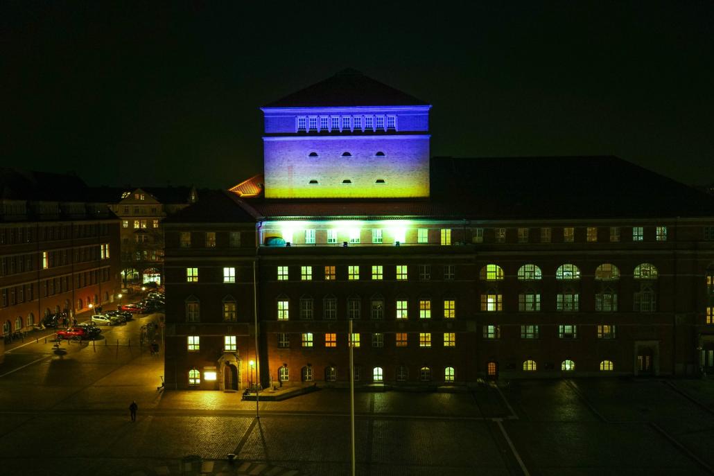 Theater Kiel sammelt Spenden für Ukraine